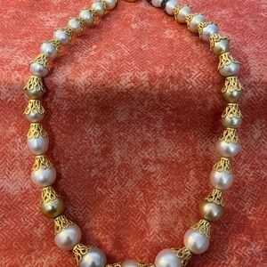 Elegant Vintage Gold and Freshwater Pearl Necklace